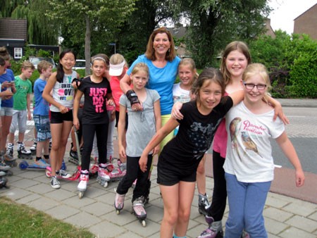 Ruthli Groot, directeur basisschool 'De Loopplank' viert 40 jarig jubileum in het Onderwijs