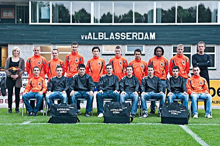 Alblasserdam B1 heeft nieuwe tas en nieuw jasje