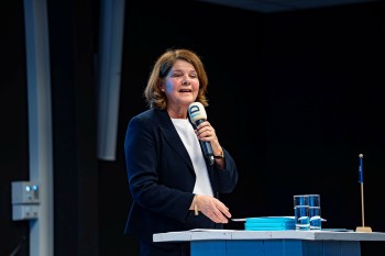 Album afbeelding 1: Marja van Bijsterveld, kabinetsgezant Maritieme Maakindustrie