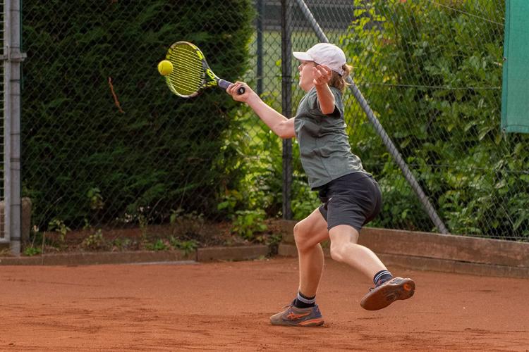 Jong talent Timo Schuurman wint 44e ATV Tennis Open
