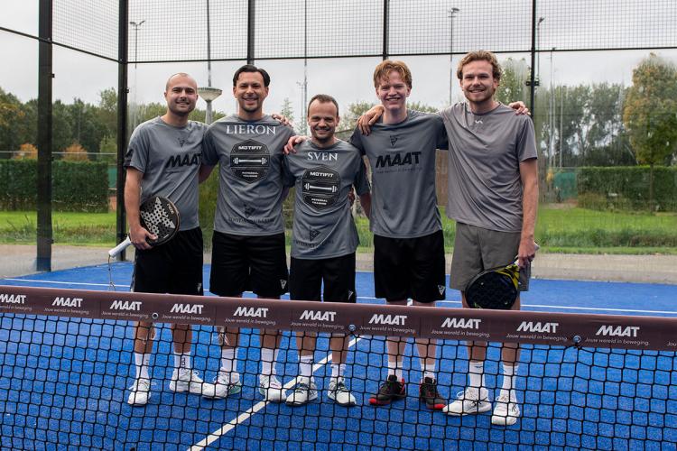 Padelteam ATV promoveert naar hoofdklasse na derde titel op rij