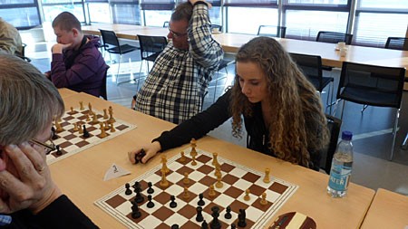 Naomi Snikkers wint Kempertoernooi